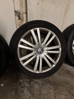 VW LETNA SADA R17 / 225.45 R17-5x112 - 4