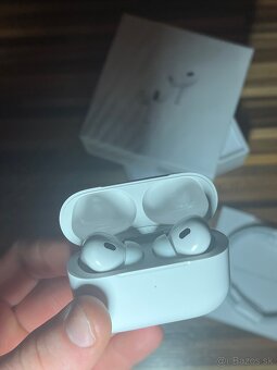 AirPods 2 Pro - 4