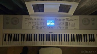 Predám digitálne piano Yamaha DGX-660 - 4