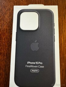 iPhone 15 Pro obal - 4