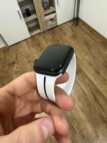 Apple Watch 5 44 mm + bohaté príslušenstvo - 4