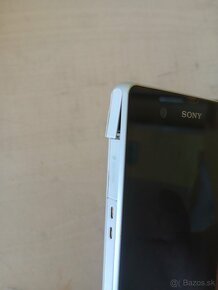 Sony XPERIA Z - 4