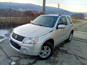 Suzuki Grand Vitara 1.9 DDIS 4x4 Model 2012 - 4