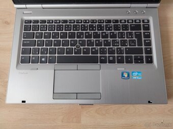 predám HP elitebook / 8gb ram / Intel core i5 / 256gb ssd - 4