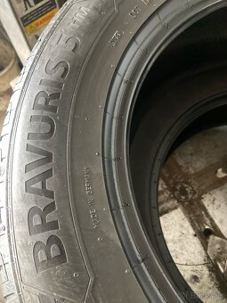 Letné pneu 2 ks 235/60R18 viem aj prezuť - 4