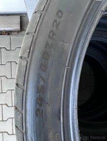 Pneumatyki 245/40 r20 - 4