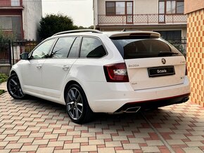 Škoda Octavia Combi RS 2.0 TDI 135kw DSG 4x4 2019 - 4