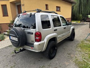 Jeep Cherokee KJ 2.5 CRD - 4