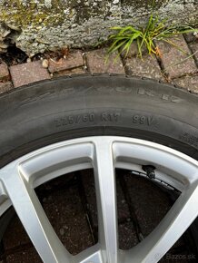 Elektróny +pneumatiky pirelli letne  Audi A6 - 4