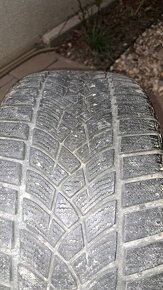 Zimná pneu.GoodYear225/45R17 - 4