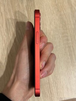 Predám iphone 12 mini RED 128GB - 4