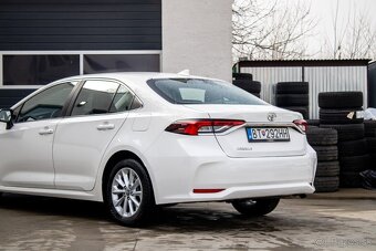 Toyota Corolla sedan 1.5 Dynamic Force Comfort 2022 - 4