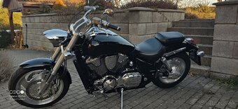 Honda VTX 1800 C - 4