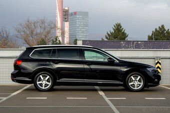 Volkswagen Passat Variant 2.0 TDI EVO Elegance - 4