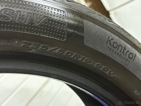 Letne Pneu 235/50r19 - 4