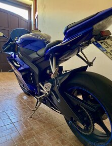 Yamaha yzf r6 - 4