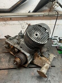 Motor Čz 175 prasa typ 502 - 4