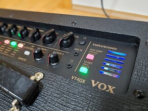 Predám kombo VOX VT40X + footswitch - 4