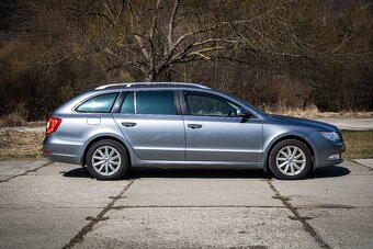 Superb Combi 2.0 TDI CR 140k, Vyhrievané sedadlá, ťažné - 4