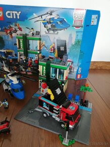 Lego City 60317 - Banková lúpež - 4