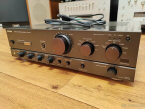 Zosilnovač Technics su vx720 - 4