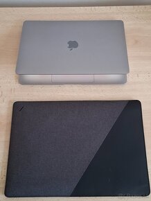 Predam MacBook Air 2020 M1 256GB, 16GB RAM + puzdro - 4