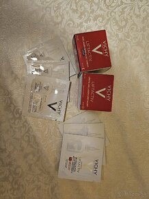 Cestovná sada Vichy Liftactiv collagen specialist - 4