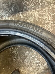 Yokohama 315/30 R22 - 4