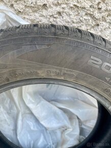 Nokian WR D4. 205/60 R16 96H XL - 4