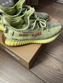 Adidas Yeezy č.44 - 4