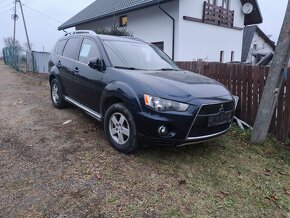 Mitsubishi outlander 4x4 - 4