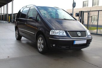 Volkswagen Sharan 1.9 TDI  4Motion 7-miestne - 4