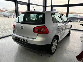 Volkswagen Golf 1.9 TDI Comfortline M5 - 4