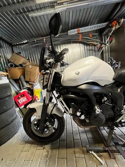 Yamaha FZ6 S2 - 4