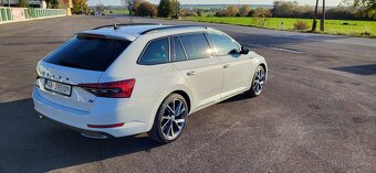 Škoda Superb Sportline 1,4 TSi Plug-in hybrid 115kwDSG,2020 - 4