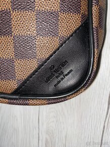 Louis Vuitton shoulder bag - 4