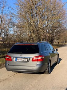 Mercedes-Benz E200 CDI Avangarde - 4