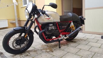 Moto Guzzi V7iii racer - 4