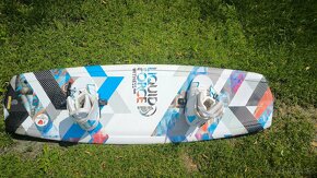 Wakeboard Liquid Force, 132 cm, vrátane viazka 35-38 - 4