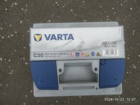 Autobatéria Varta Silver C30 54Ah 530A - 4