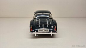 1:18 MGA 1600 - 4