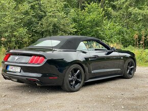 Ford Mustang Cabrio 3.7 V6 224kw - 4