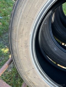 235/60 R18 zimné - 4