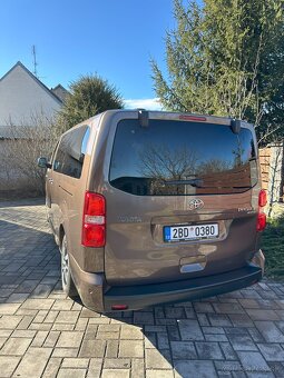 Toyota Proace Verso D-4D aut. L2 VIP 130kW - 4