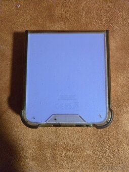 Samsung  galaxi z flip 4 - 4