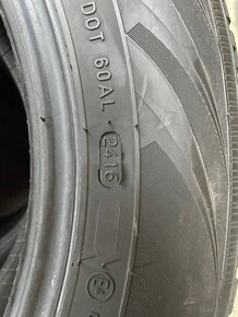 Nokian wr 215/60 r16 - 4