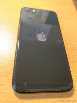 iPhone SE 2020 128GB - 4