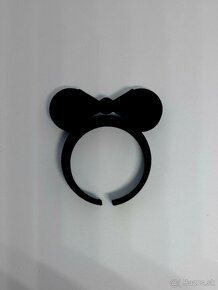 Krytka na nabíjačku hodiniek Apple Watch Mickey a Minnie - 4