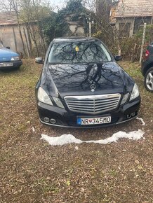 Predam mercedes. E212 rok2010 disel2.2 - 4