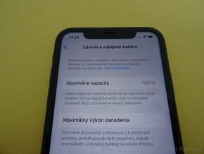 iPhone 11 256GB - ZÁRUKA 1 ROK - 100% BATERIA - 4